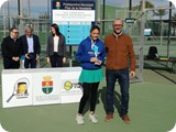 Finalista Infantil, Inés Homberg con Pedro Moya (Concejal)