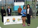 Campeona Infantil, Cristina Martínez con Marina Sáez (Concejal)